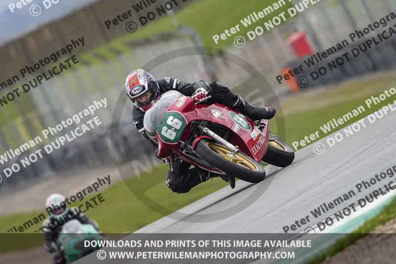 donington no limits trackday;donington park photographs;donington trackday photographs;no limits trackdays;peter wileman photography;trackday digital images;trackday photos